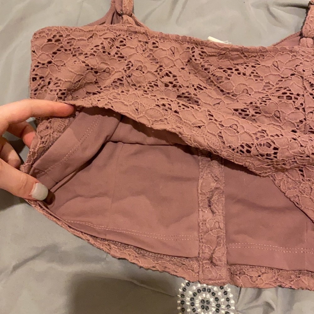 Aeropostale light pink floral top - Picture 3 of 4
